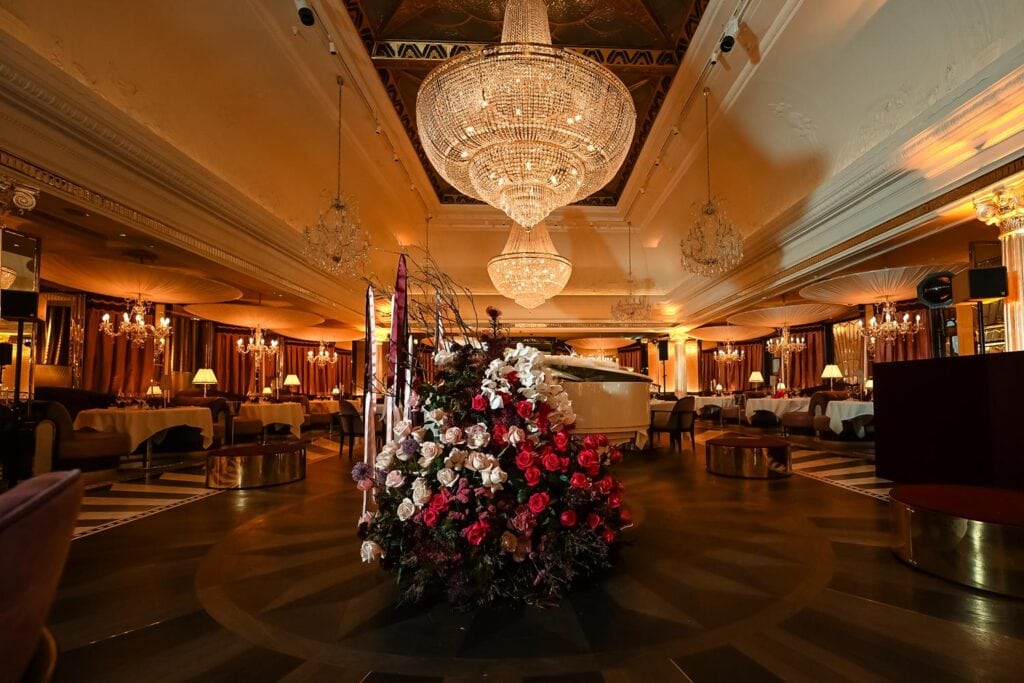 Ricky Paul Flowers Transforming The Georgian Harrods into a Speakeasy for the RSVP Gala Dinner