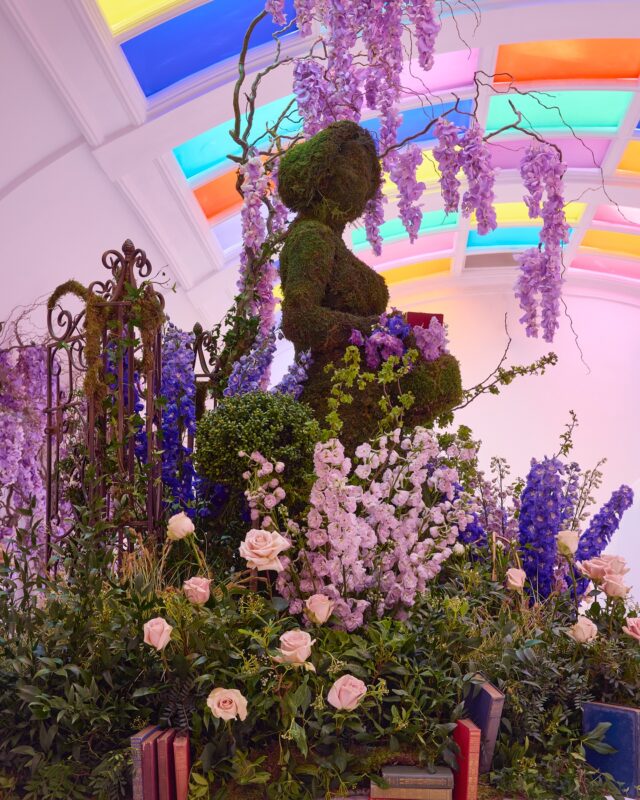 Step into a world where Jane Austen herself blooms from preserved moss, surrounded by lush rose bushes, jasmine, ivy, and delicate delphiniums. At the heart of Mayfair in Bloom at sketch, our garden installation evokes a Regency-era dream—complete with wisteria trees crafted from willow branches and preserve rose petal blossoms. A literary tribute rooted in nature and timeless romance. In celebration of 250 years of Jane Austen, sketch unveils its 11th and most enchanting edition of sketch in Bloom. From today until 1st June 2025 @sketchlondon .
