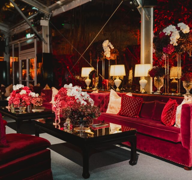 Setting the scene for a celebration of love and luxury. With bold reds, fresh plums, figs, and timeless roses. Planning @lafeteofficial @anewknot @naureenkhanevents
Design and Concept @devikanarainandcompany
Structures @englishmarqueecompany
Florals
@paularooneyfloraldesigner @rickypaulflowers
F&B @divacaterings @divacaterings @ritudal
Photo & Video @reelsandframes @musemotionpictures @officiellestories.co
Entertainment @bestkeptsecretband @blackrabbitprojects
Venue @fshampshire
Production @kudosav_
Rentals @furniturehireuk @options_uk
Salon @beautyltd
Couple @vidushibinani & @namanj95