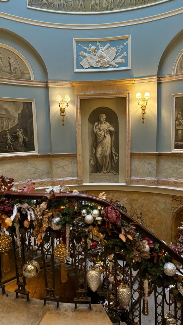 Transforming the staircase into a Woodland Wonderland for a truly luxurious holiday experience at @homehouselondon .