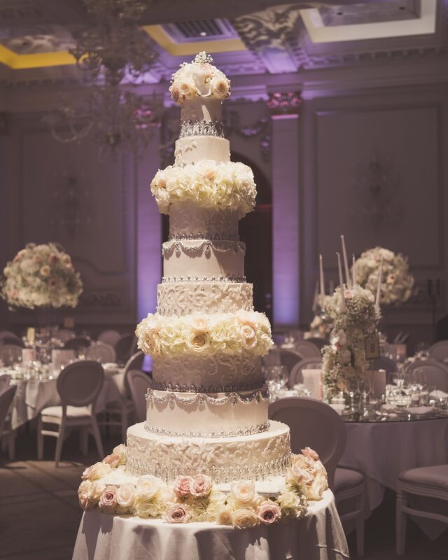 We loved bringing this beautiful wedding to life at  @langham_london . Soft whites and pale pinks with hydrangeas, gypsophila, and roses created a dreamy atmosphere.