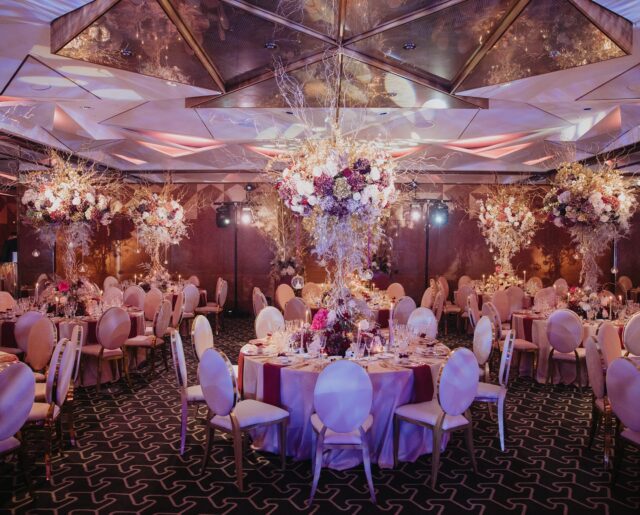 Merry Christmas to you all!  It’s a popular day for engagements, so a big congratulations to the newly engaged! Here’s a glimpse of a Christmas wedding we had the pleasure of creating at @the_berkeley . Whimsical table arrangements featuring twisted willow, hydrangeas, roses, and asparagus fern – all coming together to make this day extra special.